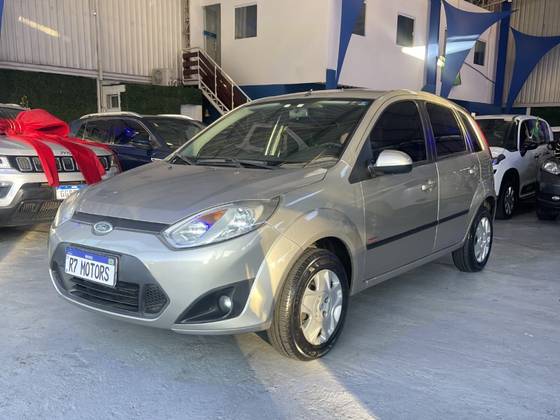 FORD FIESTA 1.6 MPI HATCH 8V FLEX 4P MANUAL FORD FIESTA 1.6 MPI HATCH 8V FLEX 4P MANUAL